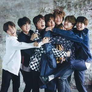 Meet your Posher, Holly